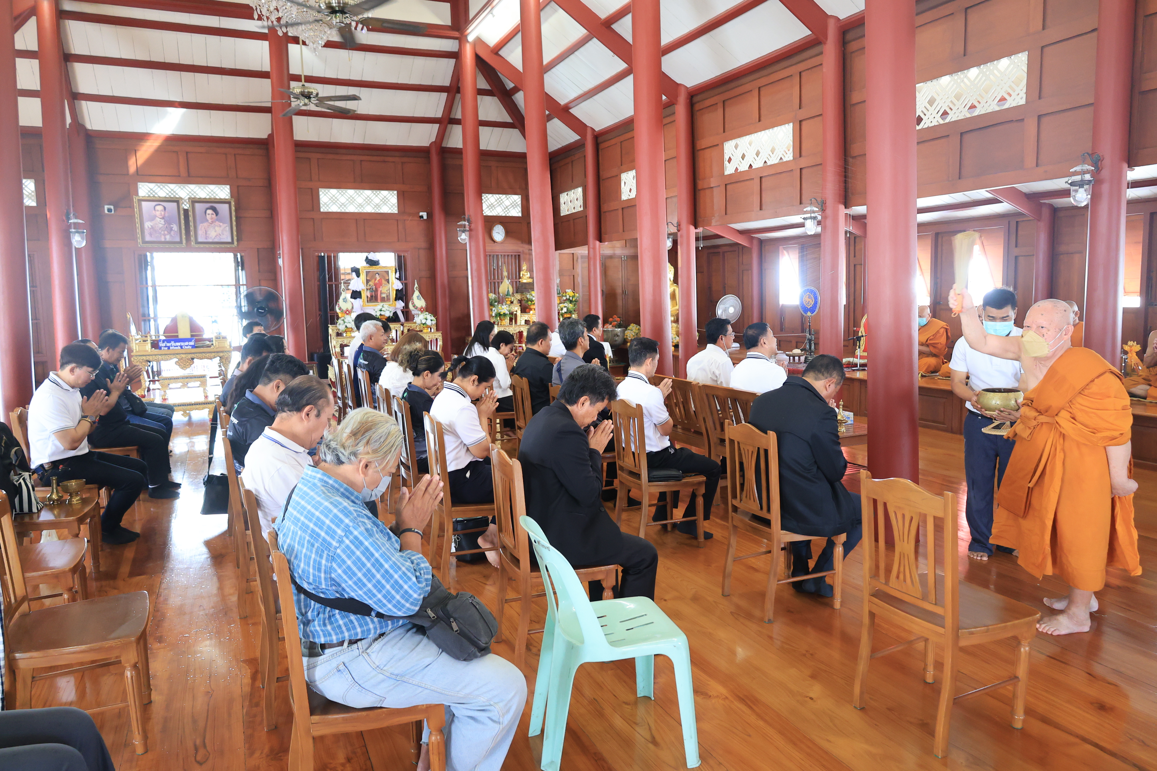 title - เลขาธิการ ส.ป.ก. เป็นประธานในพิธีทำบุญถวายสังฆทานอุทิศส่วนให้พี่น้องช่างสำรวจผู้ล่วงลับ ประจำปี 2569 